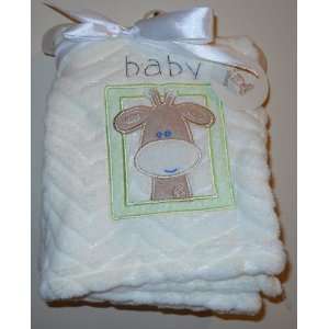  Baby Giraffe Embroidered Plush Blanket   Cream: Baby