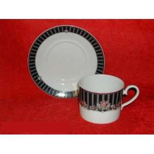    Noritake Border Bouquet #4025 Cups & Saucers: Kitchen & Dining