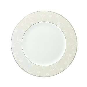  Royal Doulton Anthea 9 Inch Accent Plate