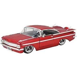   Impala Die Cast 1:24 Scale Model Car   Classic Lowrider: Toys & Games