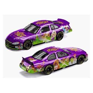    Muppets 2002 1/24 Event Action Diecast Car: Sports & Outdoors