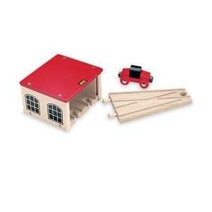  BRIO: Engine Shed: Toys & Games