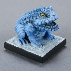  Dark Heaven Legends Classics Ice Toad Toys & Games