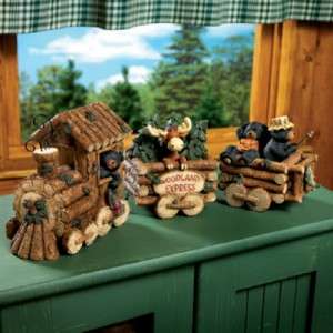 Black Bear and Moose Lodge Cabin Log Train New!  