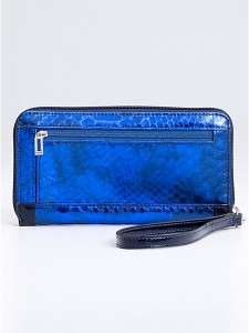 NWT GUESS Eye Catching Zip Around Wallet Clutch BLUE  