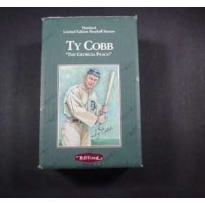   Hartland Statue Figurine Ty Cobb With Box   MLB Figures Sports