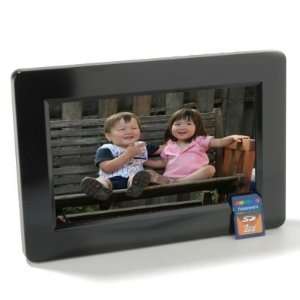  Synaps 7 Digital Picture Frame w/ 2GB Memory Card: Camera 