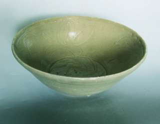 Song Jepara wreck celadon bow (carved lotus motif )  