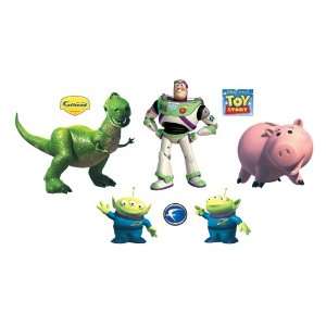  Toy Story Buzz Lightyear & Friends Wall Graphic Sports 