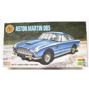  Aston Martin DB5 1/32 Scale by Airfix Toys & Games