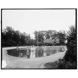 Lake,pavilion,Clark Park,Detroit,Mich. 