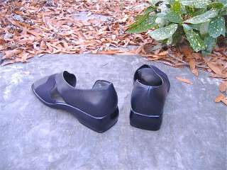 SHAPELY! NATURALIZER Elegant Black Leather Contour Sandals 5.5  