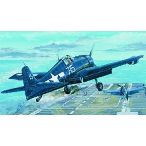  F 6F5N Hellcat Fighter 1/32 Trumpeter: Toys & Games