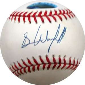  Dave Winfield Autographed Baseball (Steiner)   Autographed 