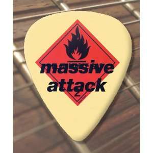  Massive Attack Premium Guitar Pick x 5 Medium Musical 