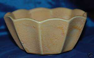 Antique HULL Peach Colored Pottery Planter Mold F468  