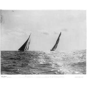 COLUMBIA,DEFENDER,racing,sail,boats,competition,c1899 