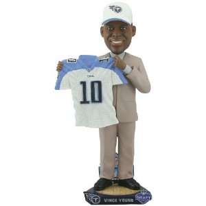   Titans Vince Young Draft Day Bobble Head Doll: Sports & Outdoors