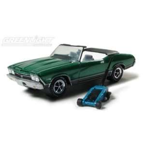   Chevy Chevelle SS Convertible w/accessory 1/64 Green Toys & Games