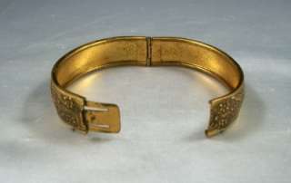 Vintage Gilt Brass Floral Embossed Hinged Bangle Bracelet 7.85  