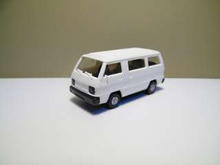Rietze Mitsubishi L300 Bus White No Box HO Scale  