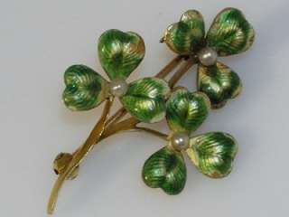   Art Nouveau 14k Gold Enamel Clover Pin LUCKY IRISH CLOVER PIN w PEARLS