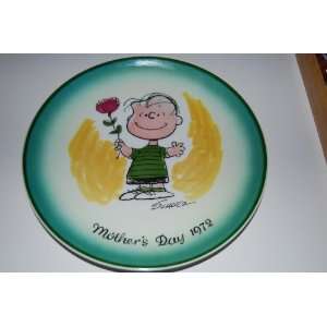 Charles Schulz Peanuts 1972 Mothers Day Plate Ltd Edition Linus