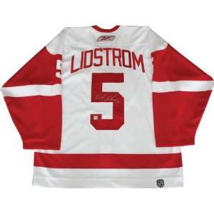 Nicklas Lidstrom Detroit Red Wings Autographed Authentic Jersey