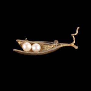 Two Peas in a Pod Brooch Pin   Michael Michaud Jewelry  