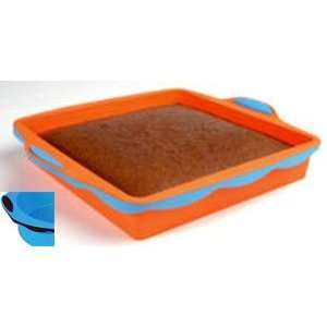 SiliconeZone New Wave Square Cake Pan, Bright Blue / Chocolate  